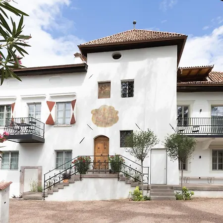 Ansitz Layshof Erlebach *