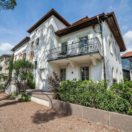 Apartment Ansitz Layshof Erlebach Merano